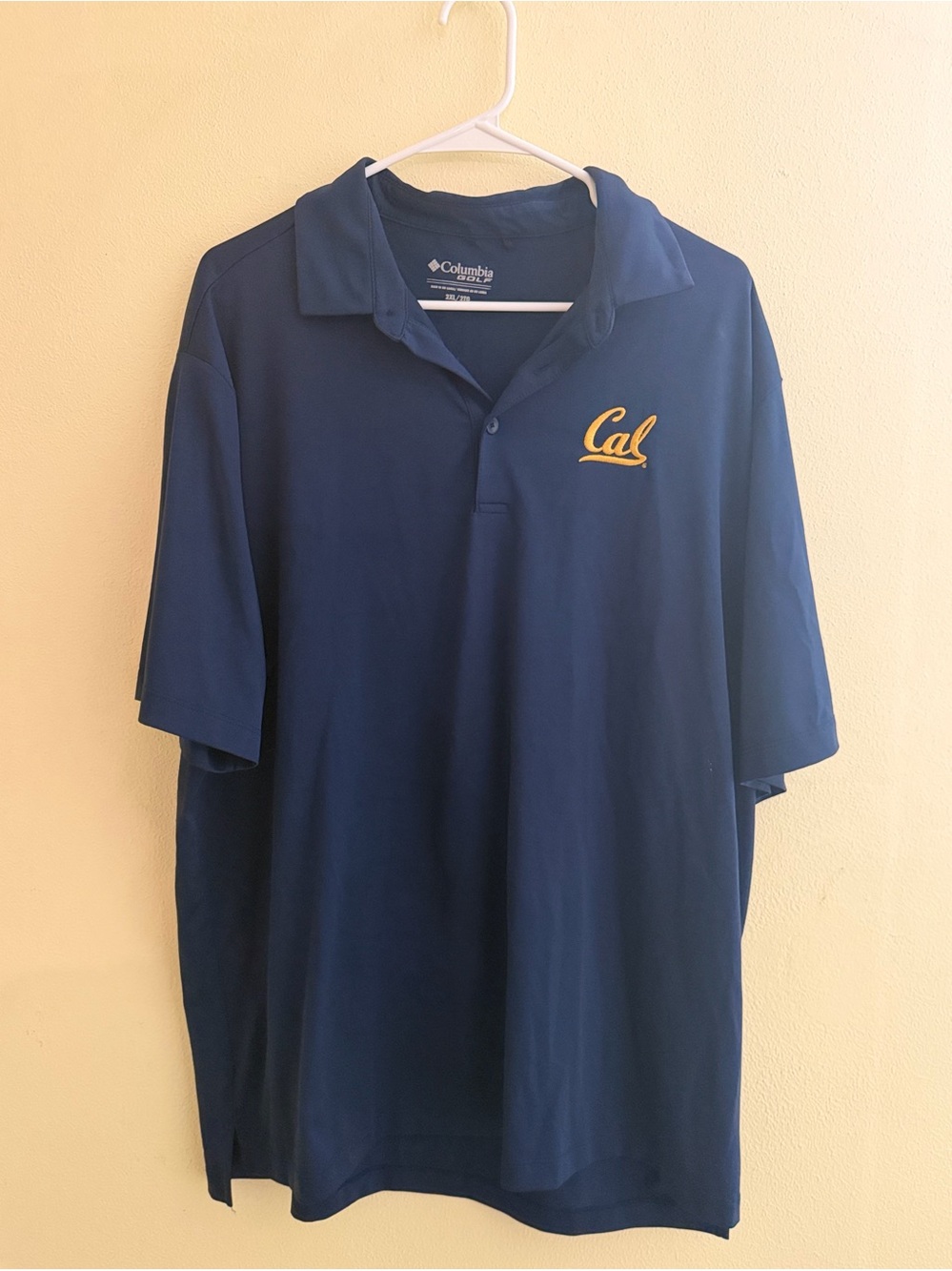 Columbia Men's Blue Solid Polo Shirt Short Sleeve Embroidered Cal Logo